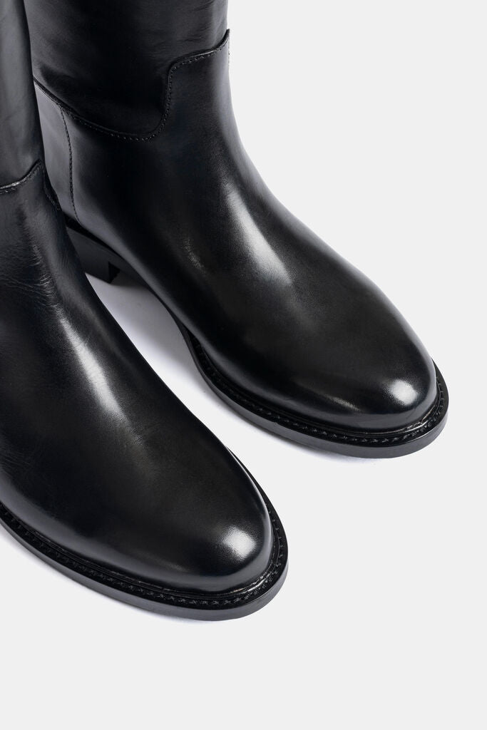 Black Leather Knee-High Riding Boots