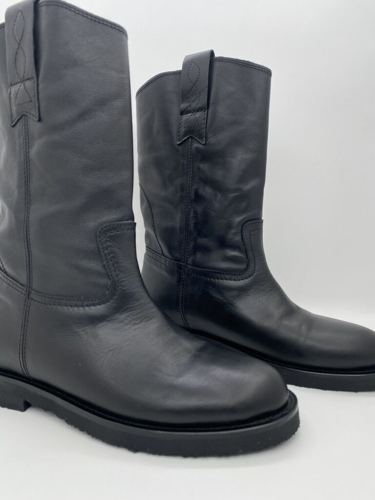 Black Leather Mid-Calf Boot with Pull Tab