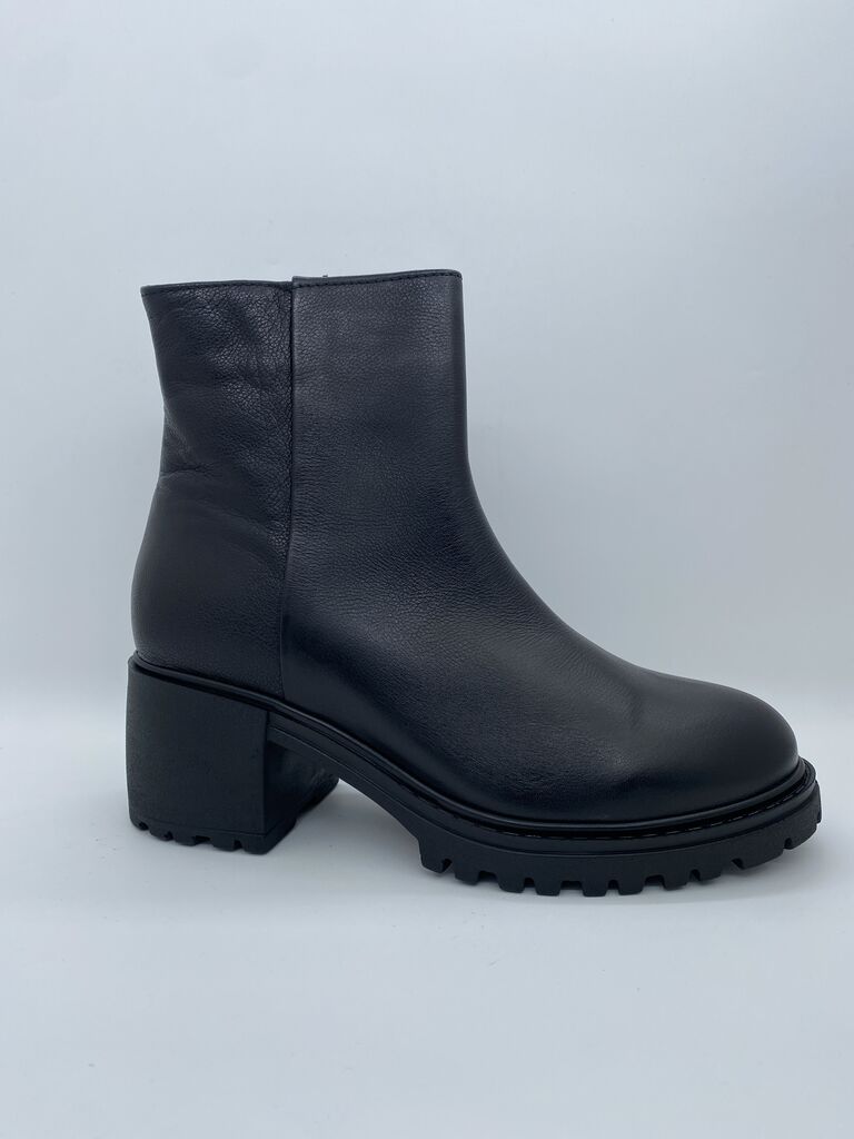 Black Chunky Heel Ankle Boot