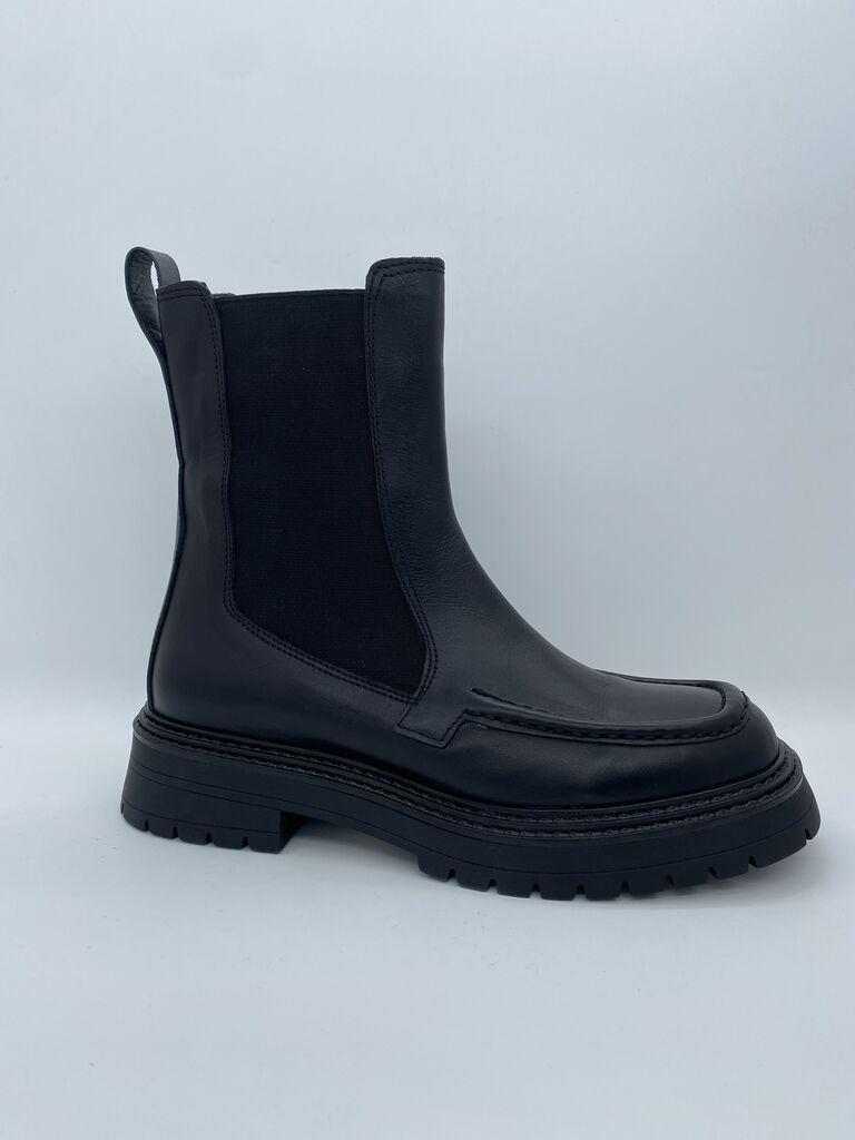 Black Leather Ankle Boot with Chunky Sole