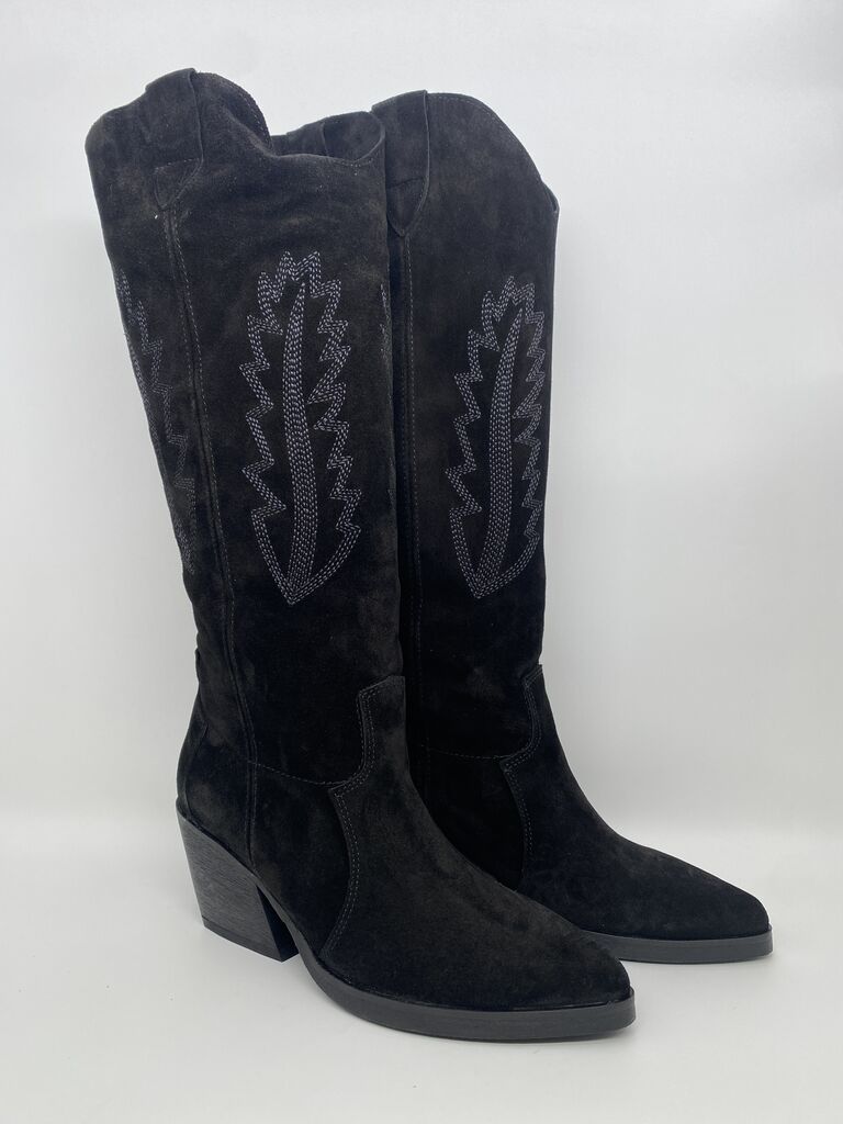 Black Suede Western Boots with Embroidered Detail