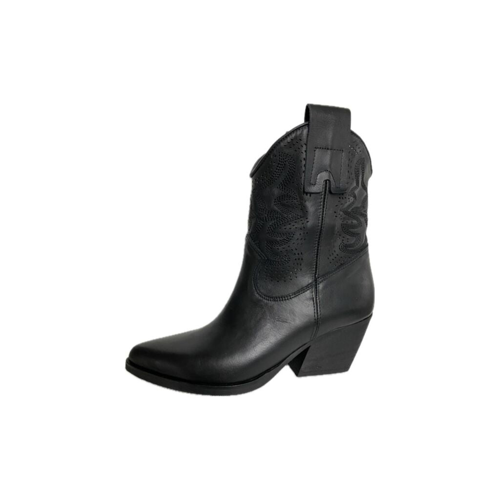 Black Leather Western Ankle Boots with Heel