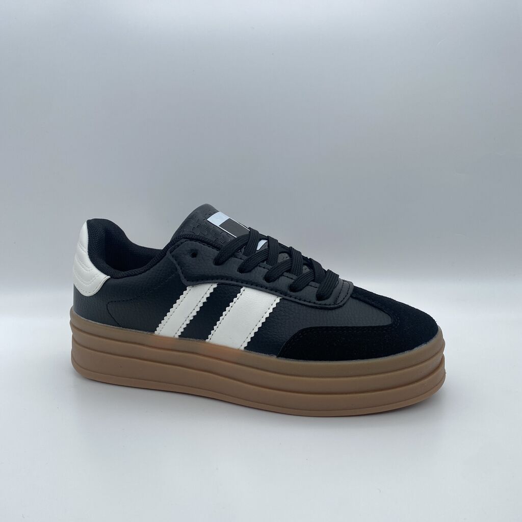 Black Leather Sneakers with Contrast Stripes