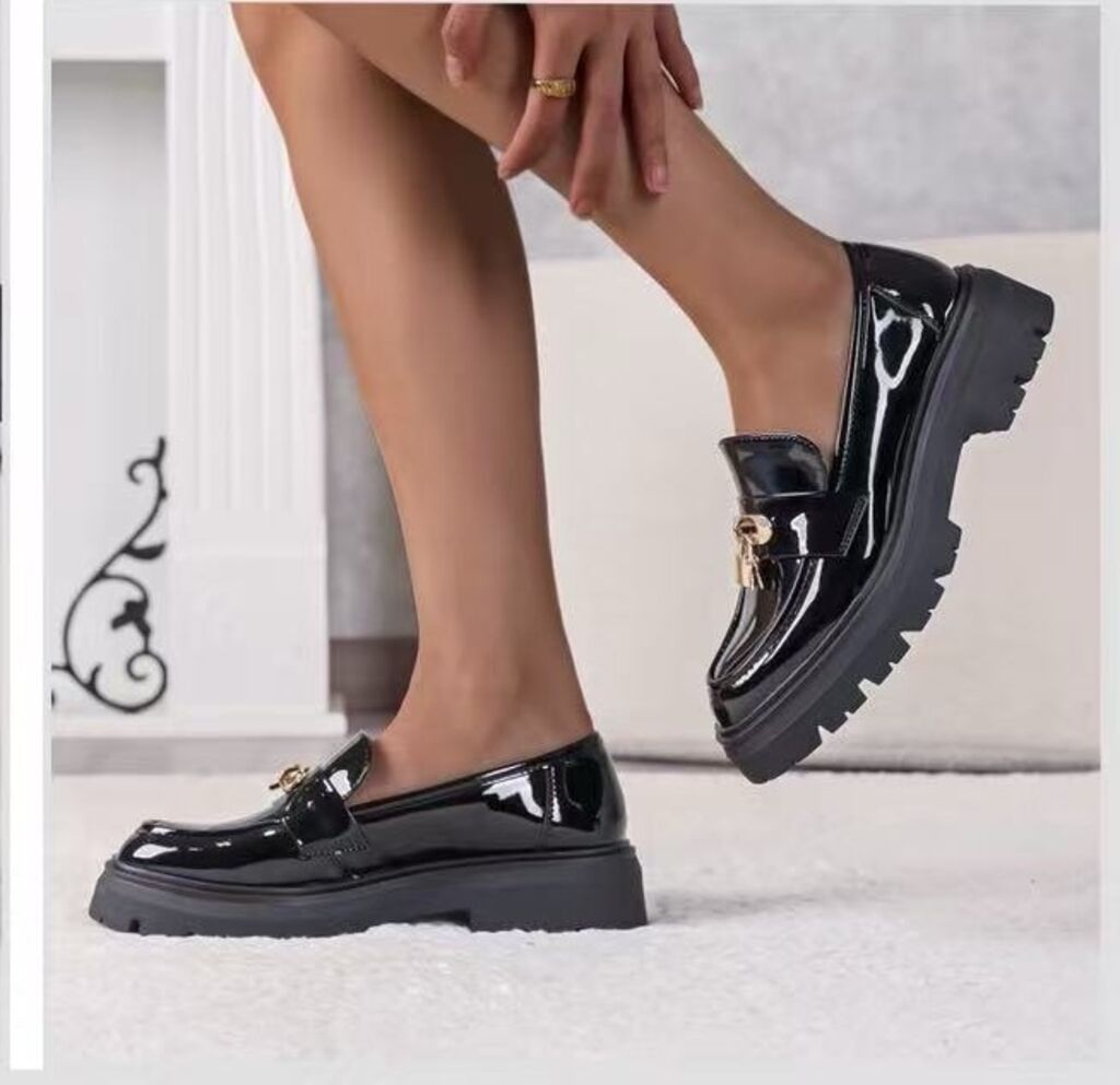 Loafer Vernice BLACK