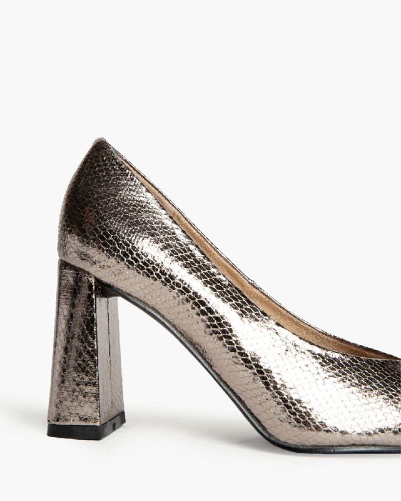 Silver Textured Pointed Toe Heels