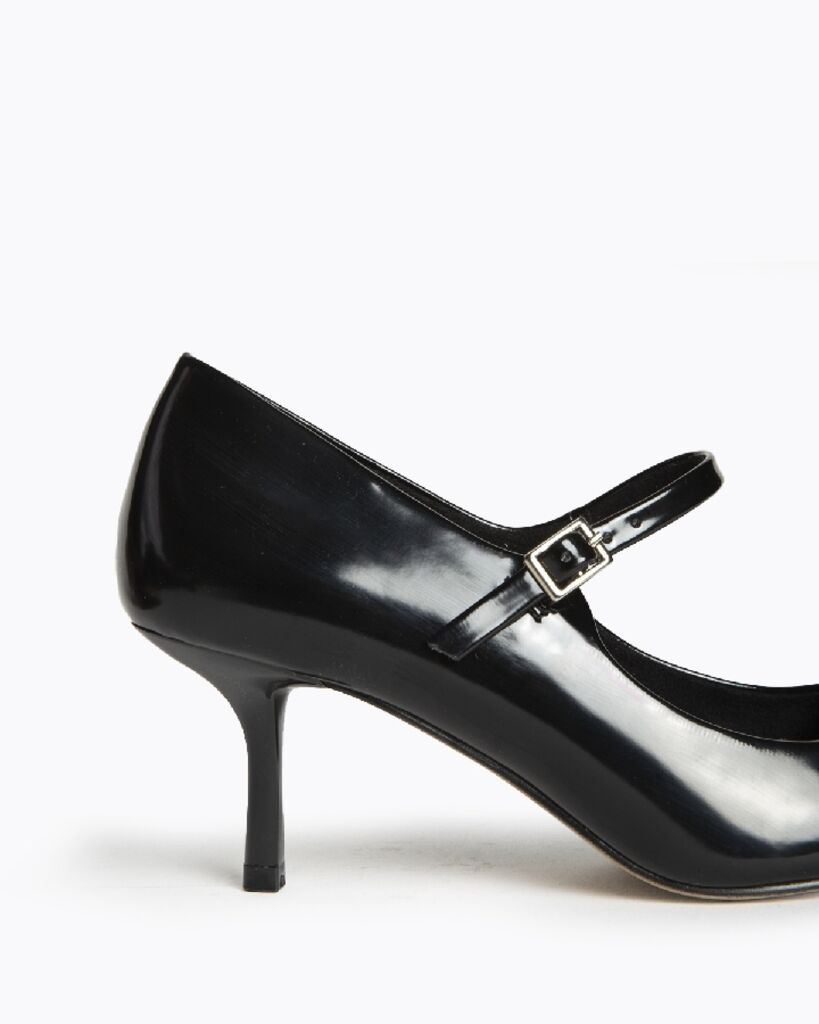 Black Patent Leather Mary Jane Pumps with Kitten Heel