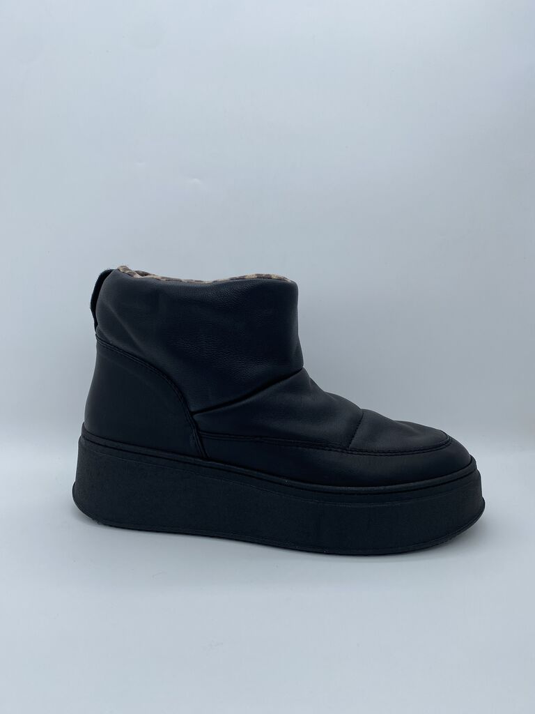 Nappa BLACK