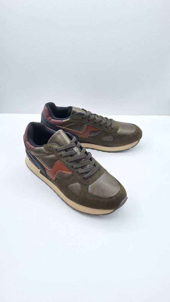 Green and Brown Leather Sneakers with Retro Accents