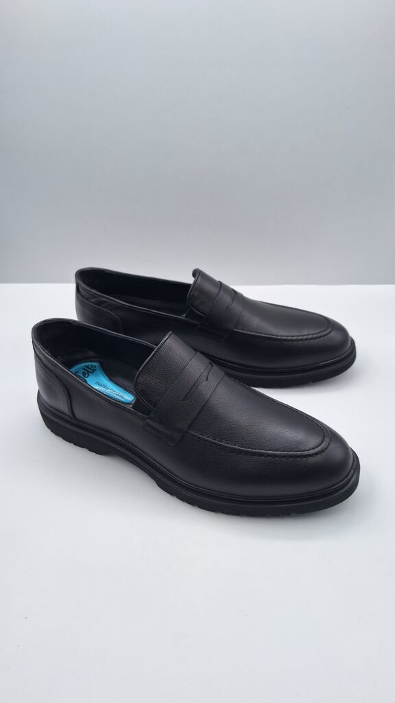 Black Leather Loafers with Classic Penny Strap