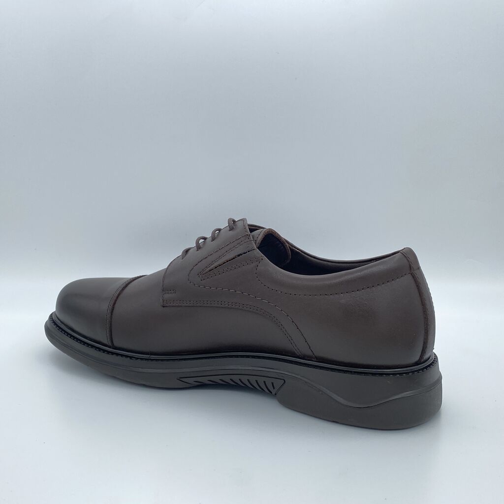 Dark Brown Leather Lace-Up Shoe with Subtle Stitching