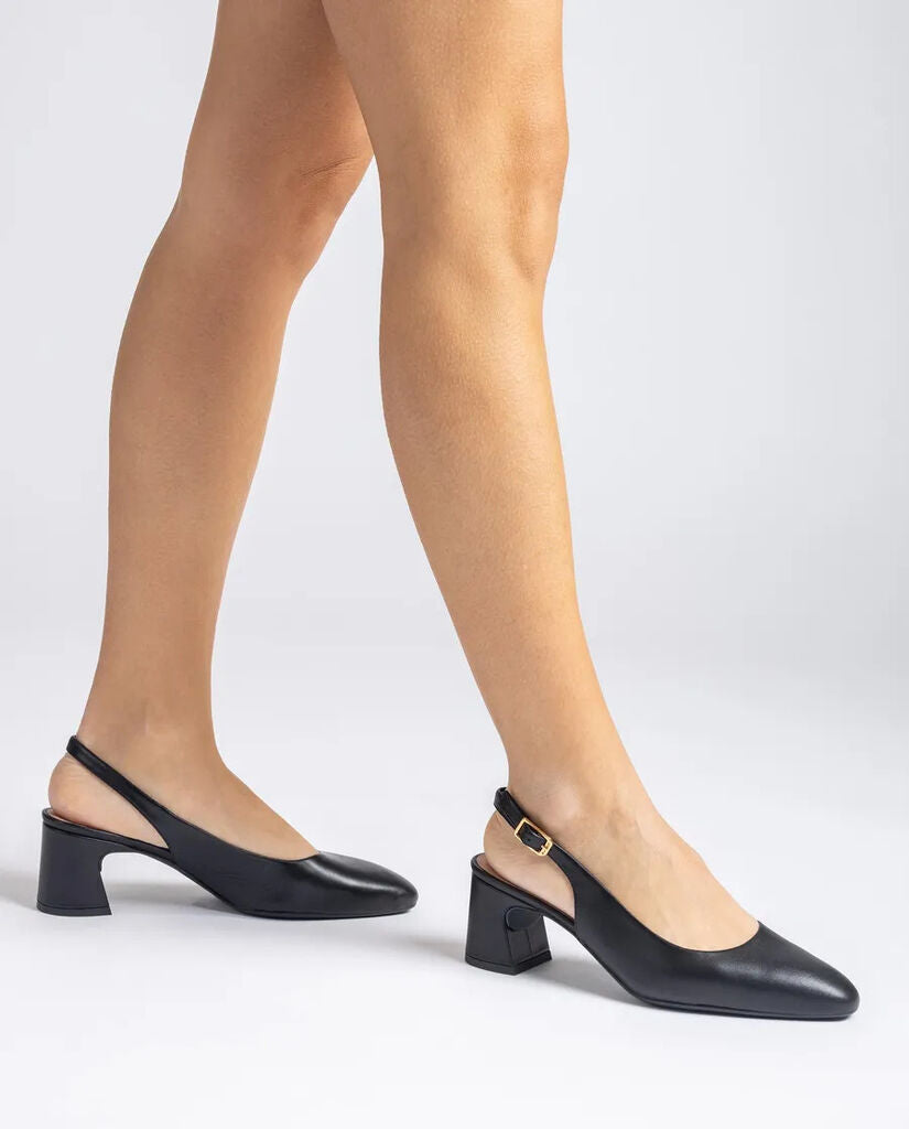 Black Slingback Heeled Shoe with Chunky Heel