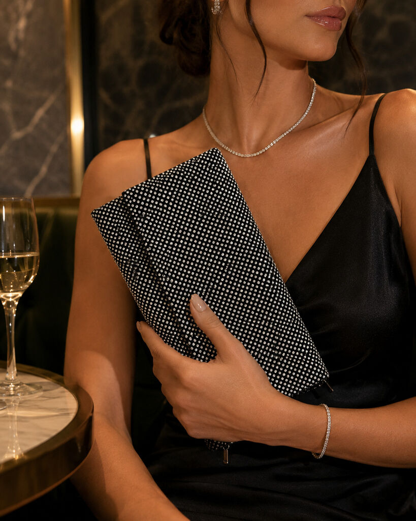 Clutch T.U. BLACK
