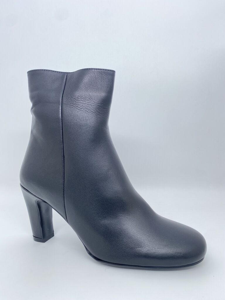 Black Leather Ankle Boots with Block Heel