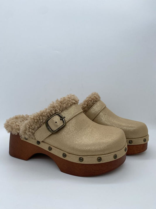 Beige Shearling-Lined Clogs with Buckle Detail