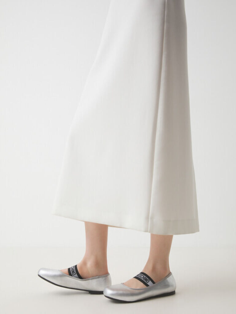 Silver Glossy Ballet Flats with Elastic Strap