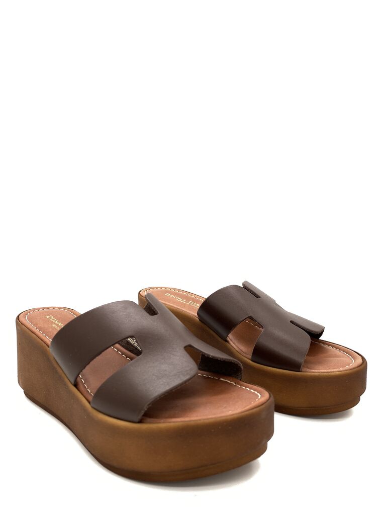 Brown Platform Slide Sandals with Crossed Straps