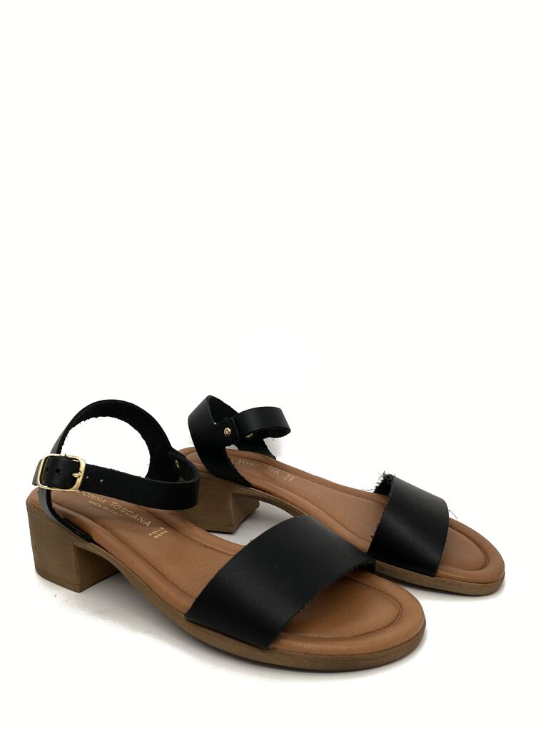 Black Minimalist Block Heel Sandal