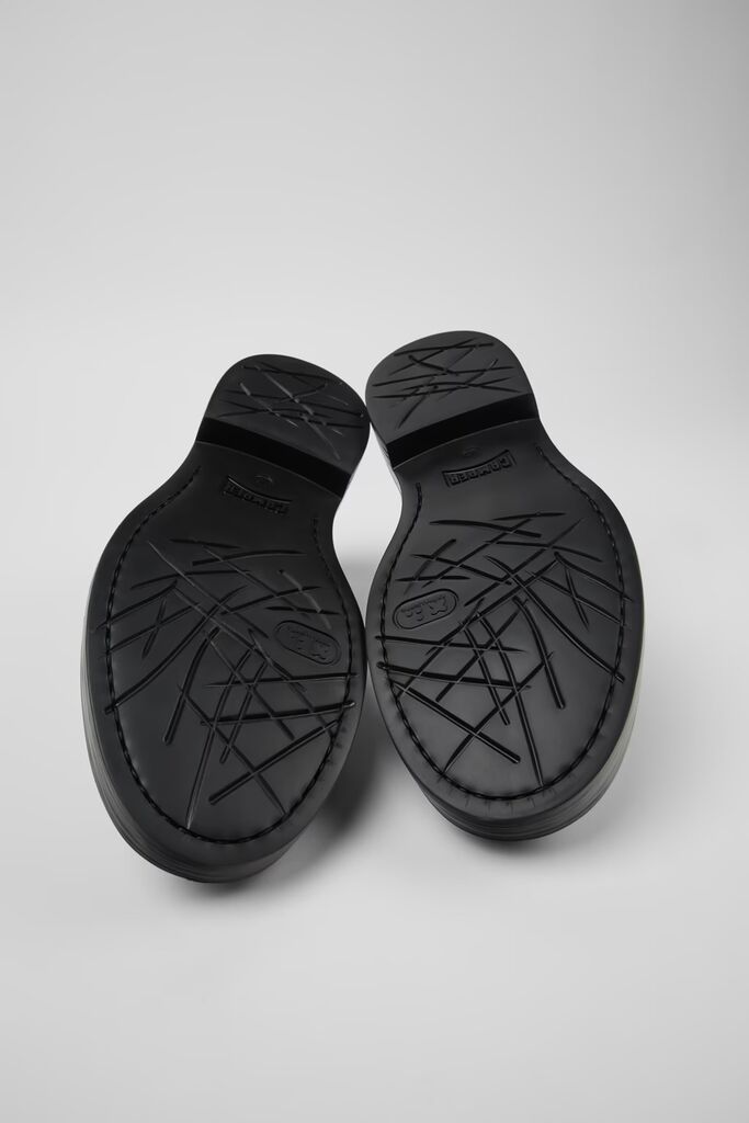 Black Loafer with Modern Silhouette