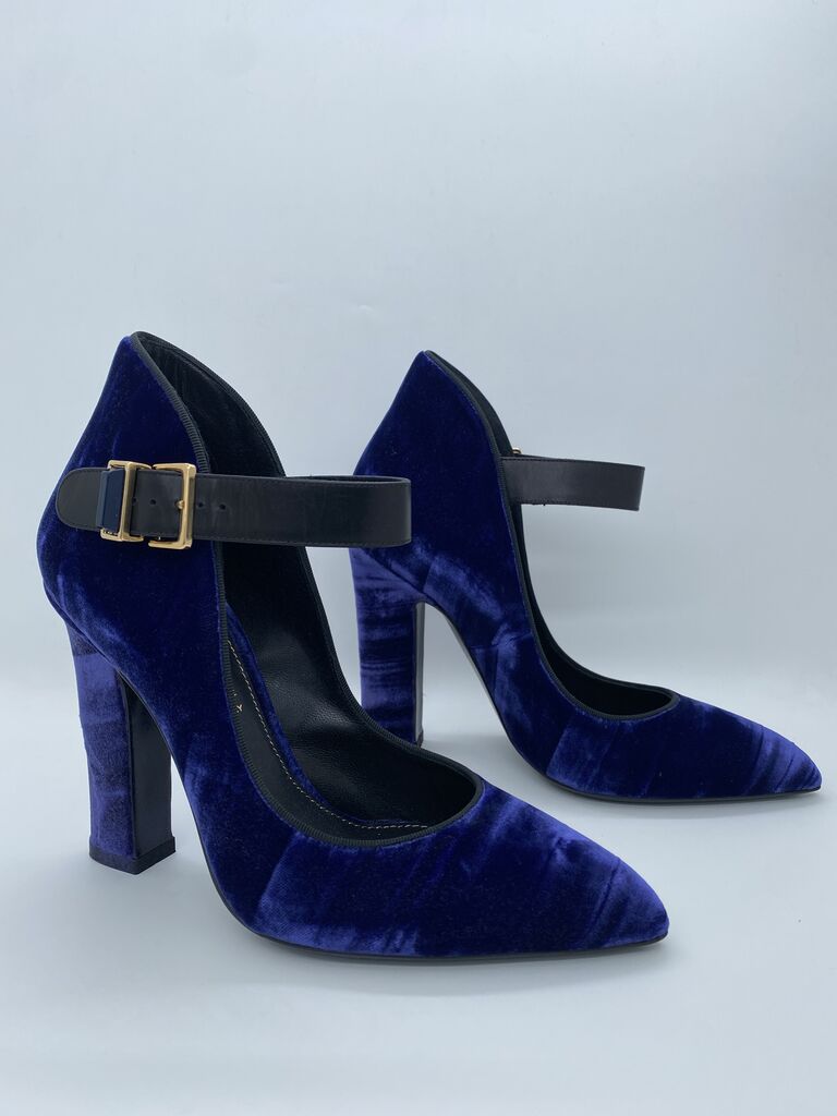 Royal Blue Velvet Heeled Pumps with Buckle Strap