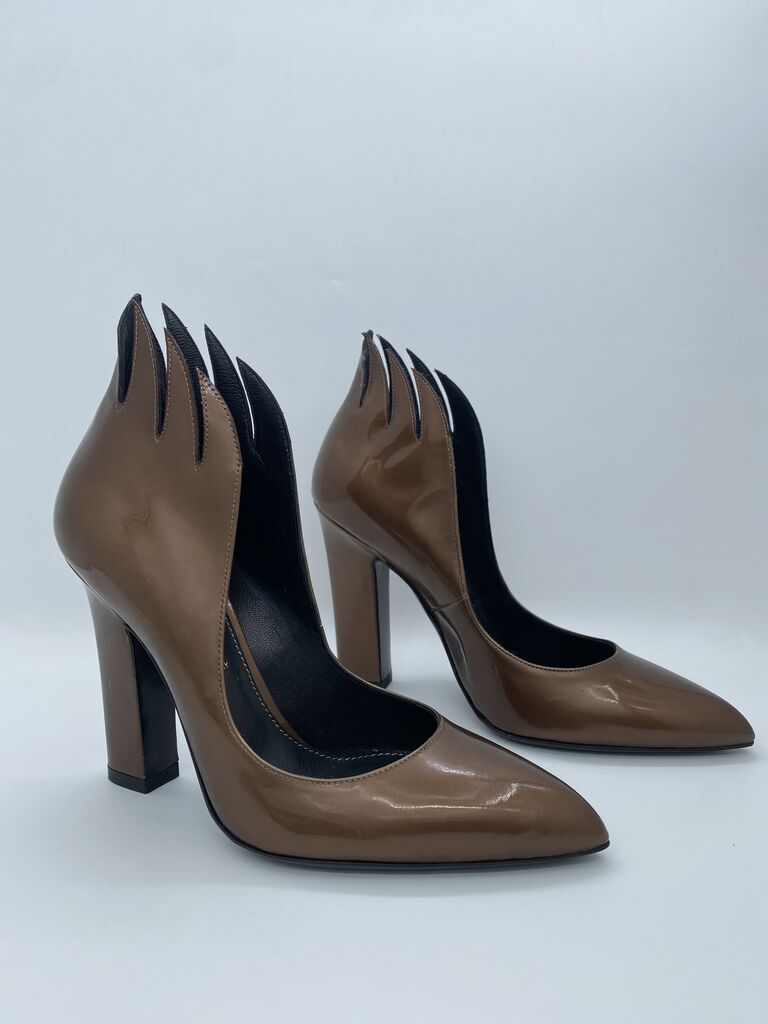 Brown Pointed Pumps with Flare Detail