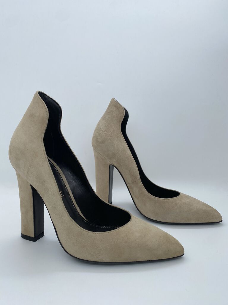 Beige Suede Pointed Pumps with Sculpted Heel