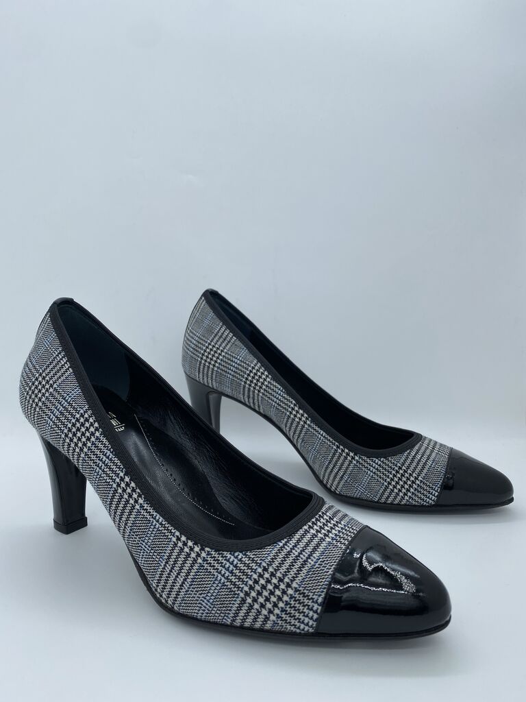 Plaid Patent Mid-Heel Pumps