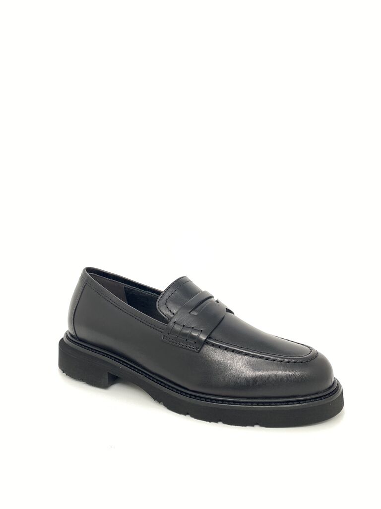 Black Leather Loafer with Chunky Sole