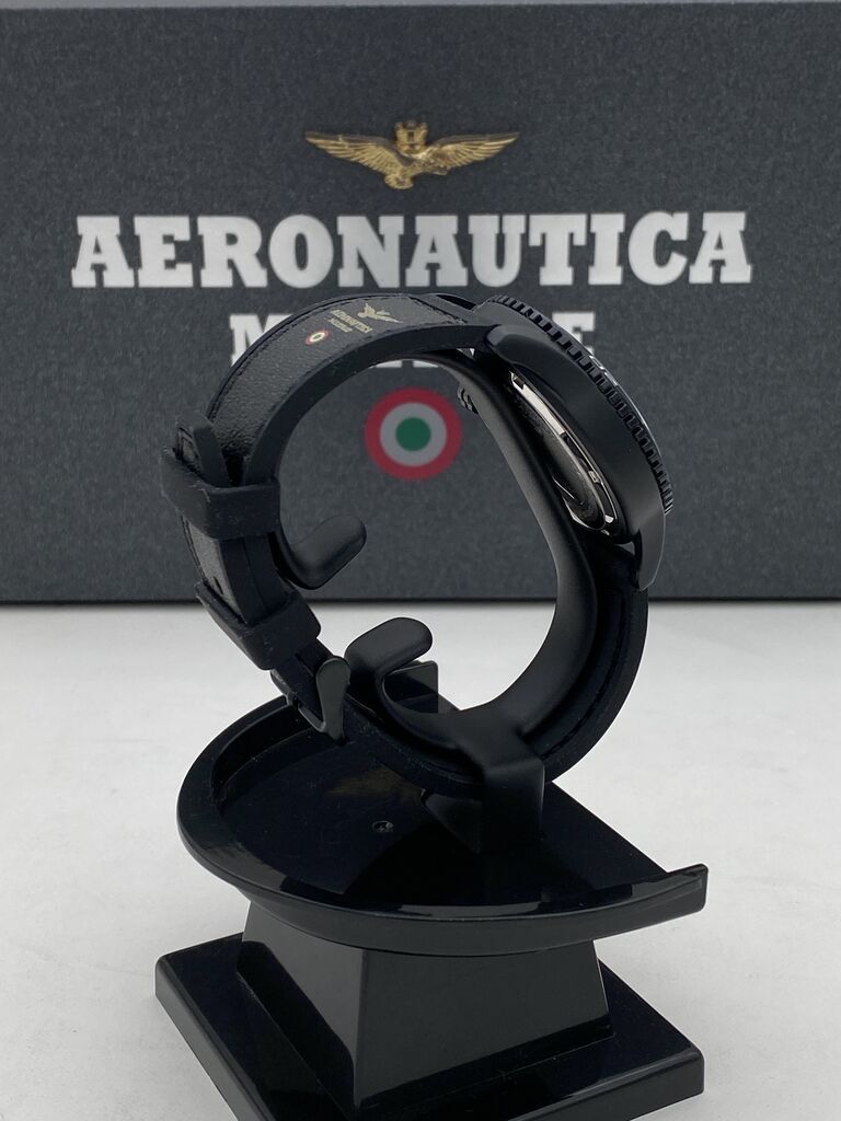 Black Tactical Wristwatch with Rotating Bezel