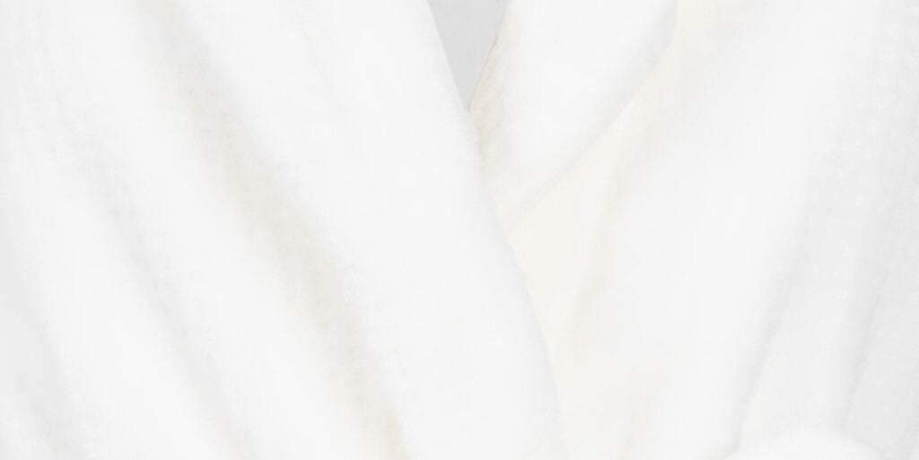 ROBE SHORT FLANNEL FLEECE EMB