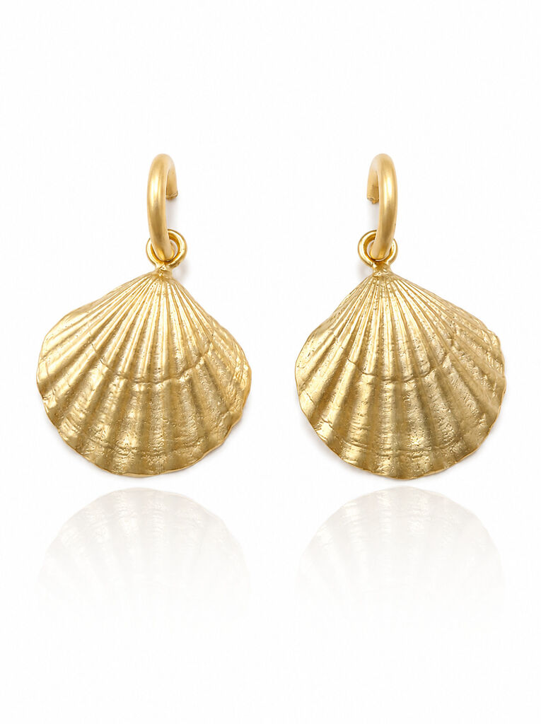 matte gold shell earrings