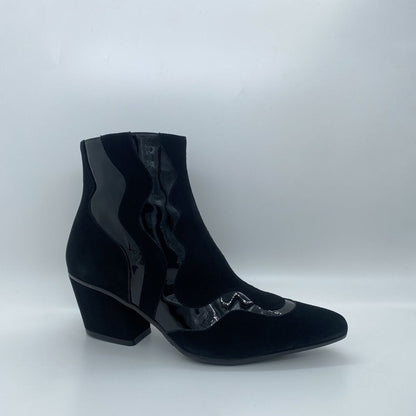 Black Textured Ankle Boots with Unique Wave Design