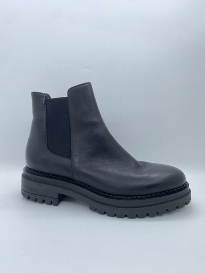 Black Leather Chelsea Boot with Chunky Sole