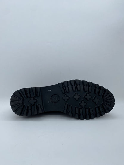 Brown Suede Derby Shoes with Rugged Sole