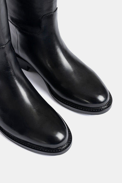 Black Leather Knee-High Riding Boots