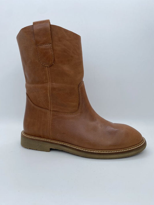 Brown Leather Ankle Boot with Pull-On Style