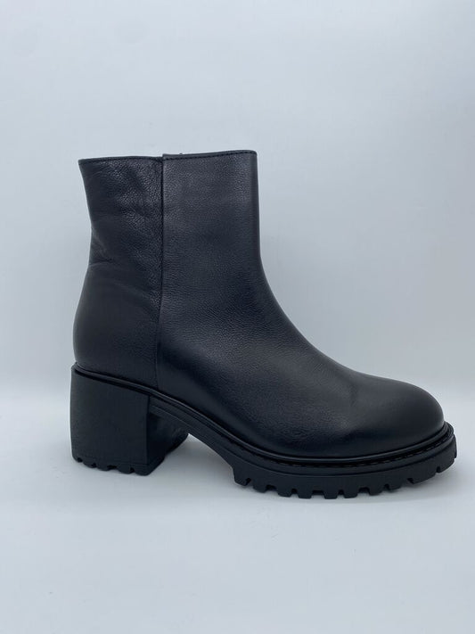 Black Chunky Heel Ankle Boot