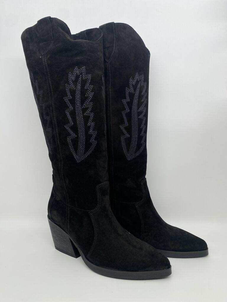 Black Suede Western Boots with Embroidered Detail