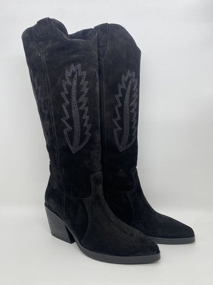 Black Suede Western Boots with Embroidered Detail