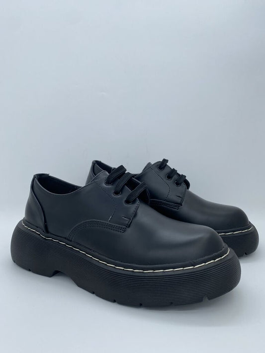 Black Platform Leather Shoes with Lace-Up Closure