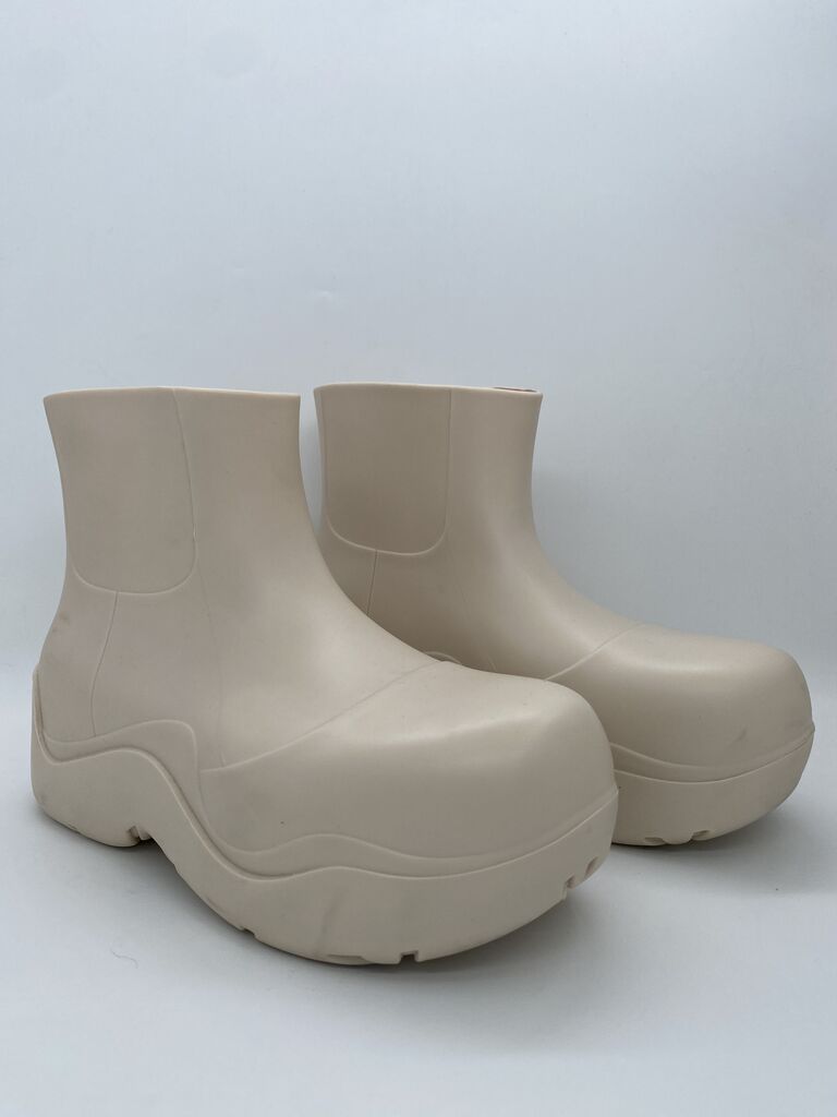 Neutral Rubber Platform Ankle Boots with Chunky Sole