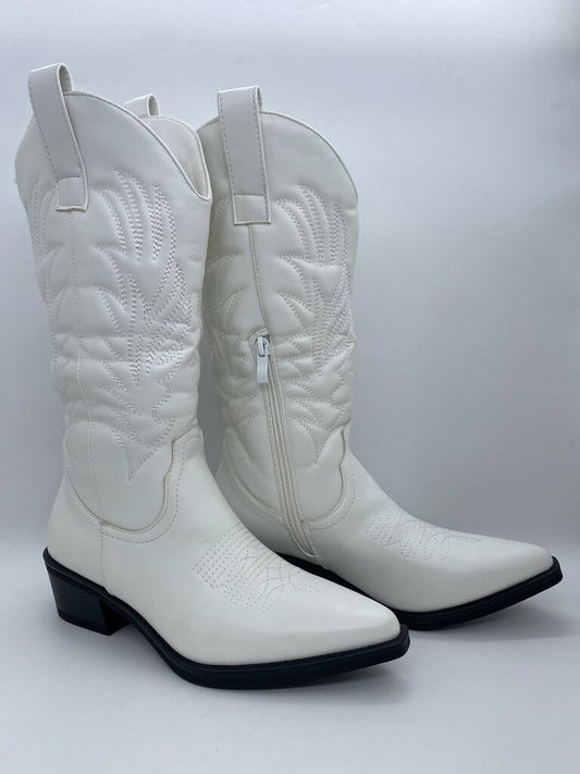White Embroidered Western Boots with Side Zipper