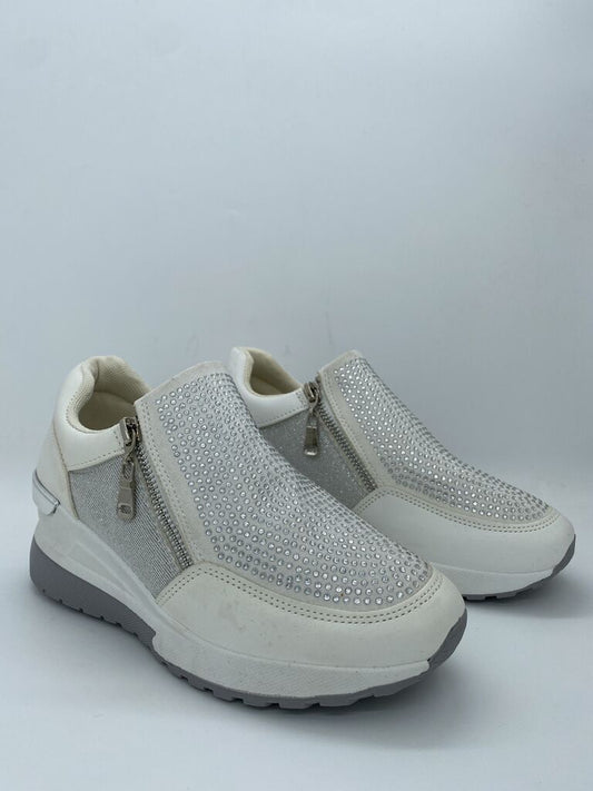 White Sparkling Slip-On Sneakers with Zippers