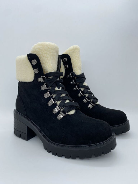 Black Suede Ankle Boots with Faux Fur Lining