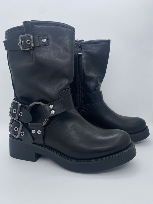 Black Leather Boots with Buckle Detail