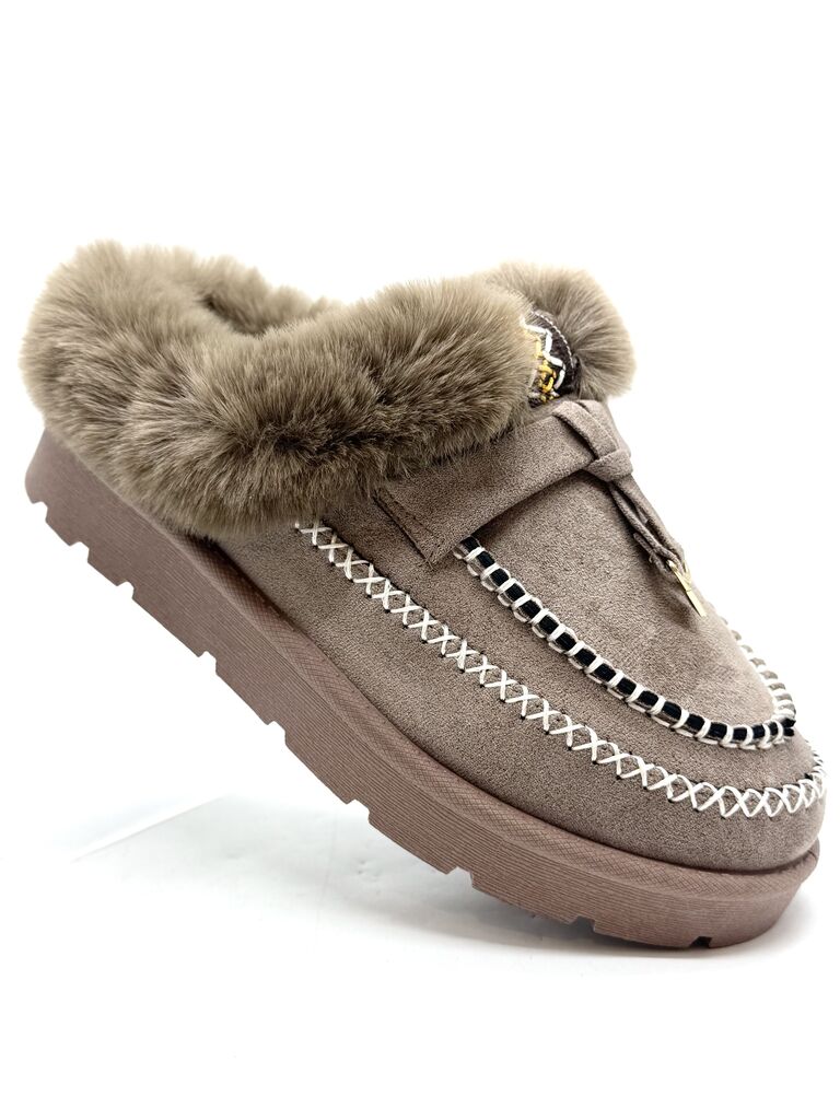 Clog Sue/Fur PEASANO