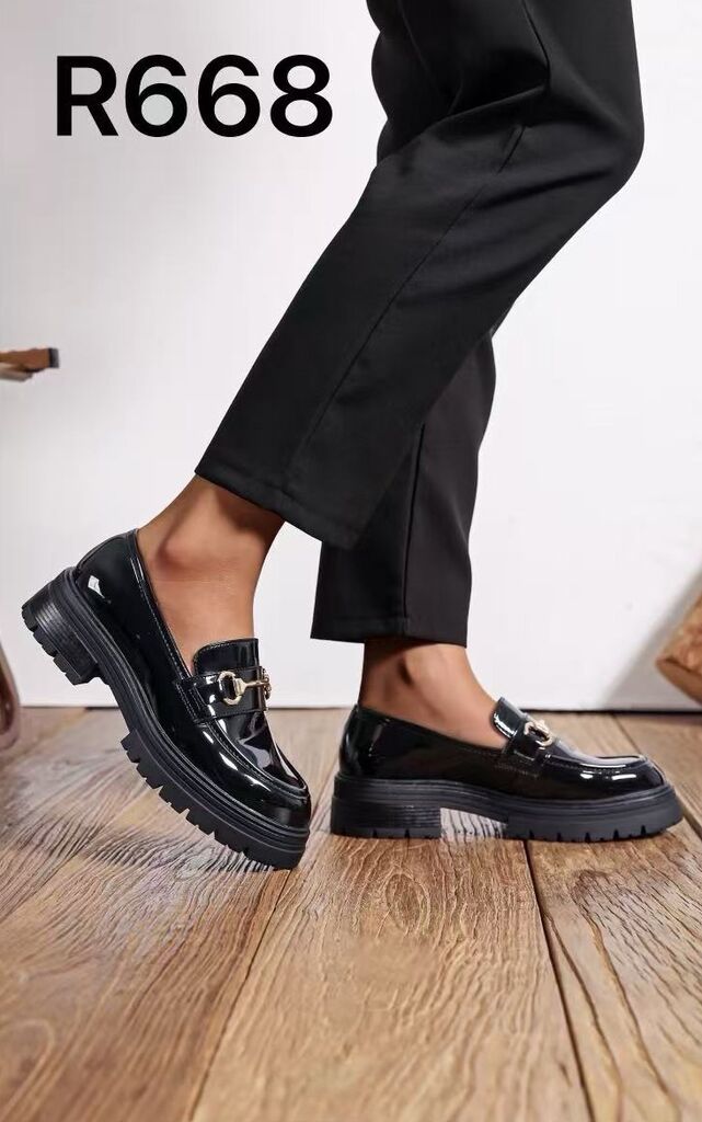 Loafer Vernice BLACK