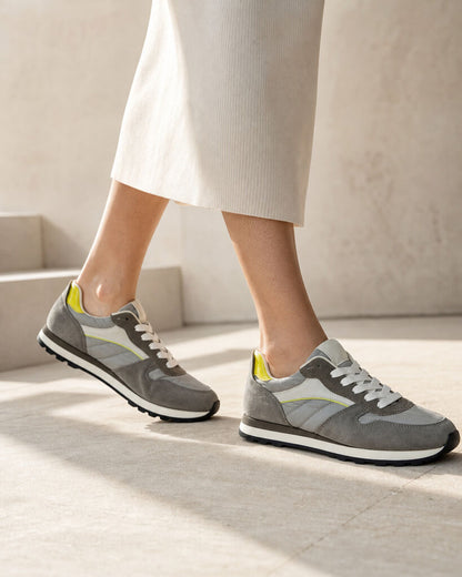 Sneaker Sue/Tess GRIS