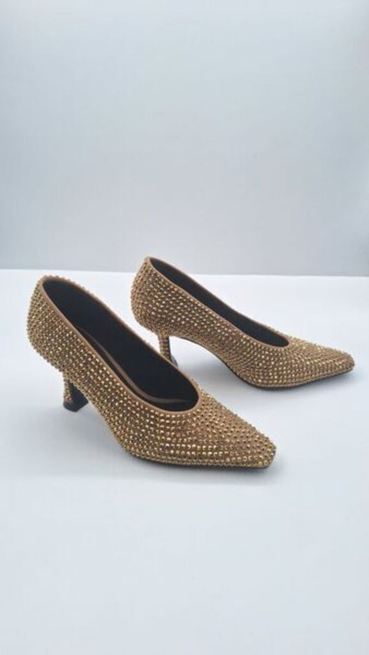 Gold Embellished Pumps with Chic Heels