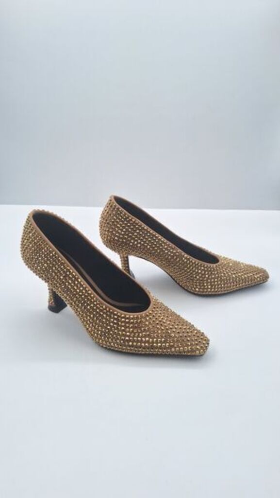 Gold Embellished Pumps with Chic Heels