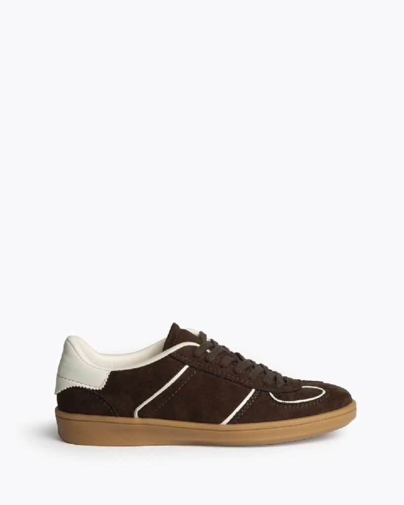 Brown Suede Low-Top Sneakers with Contrast Detail